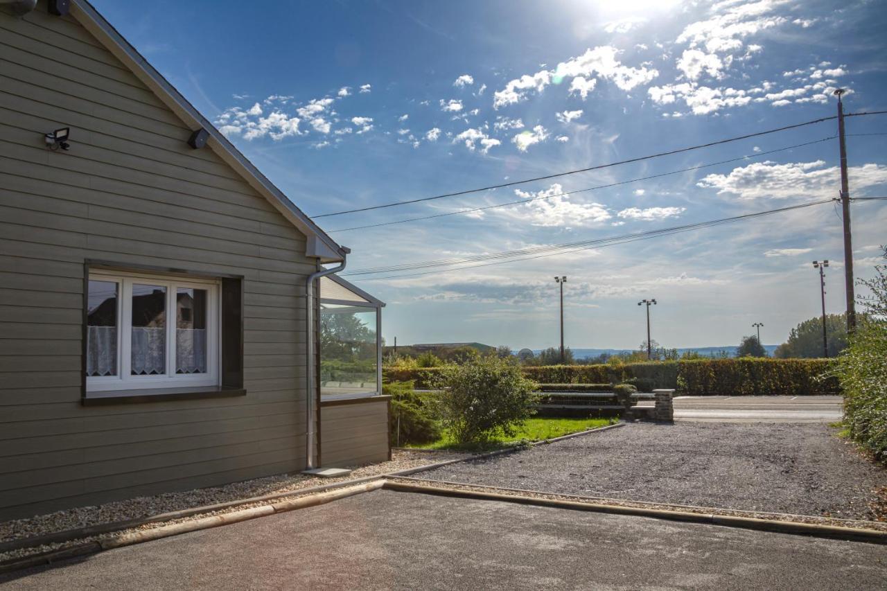 Paisible Maison Entiere 140M2 Avec Veranda Vue Sur La Campagne Renwez Екстериор снимка